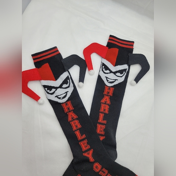 DC Comics Harley Quinn Knee High Socks (Size 4-10) - Picture 5 of 5